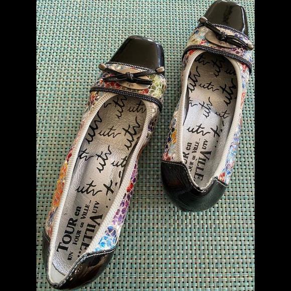 TOUR EN VILLE women’s stylish flat shoe size 38 (size 7.5-8). Like New - Picture 1 of 4